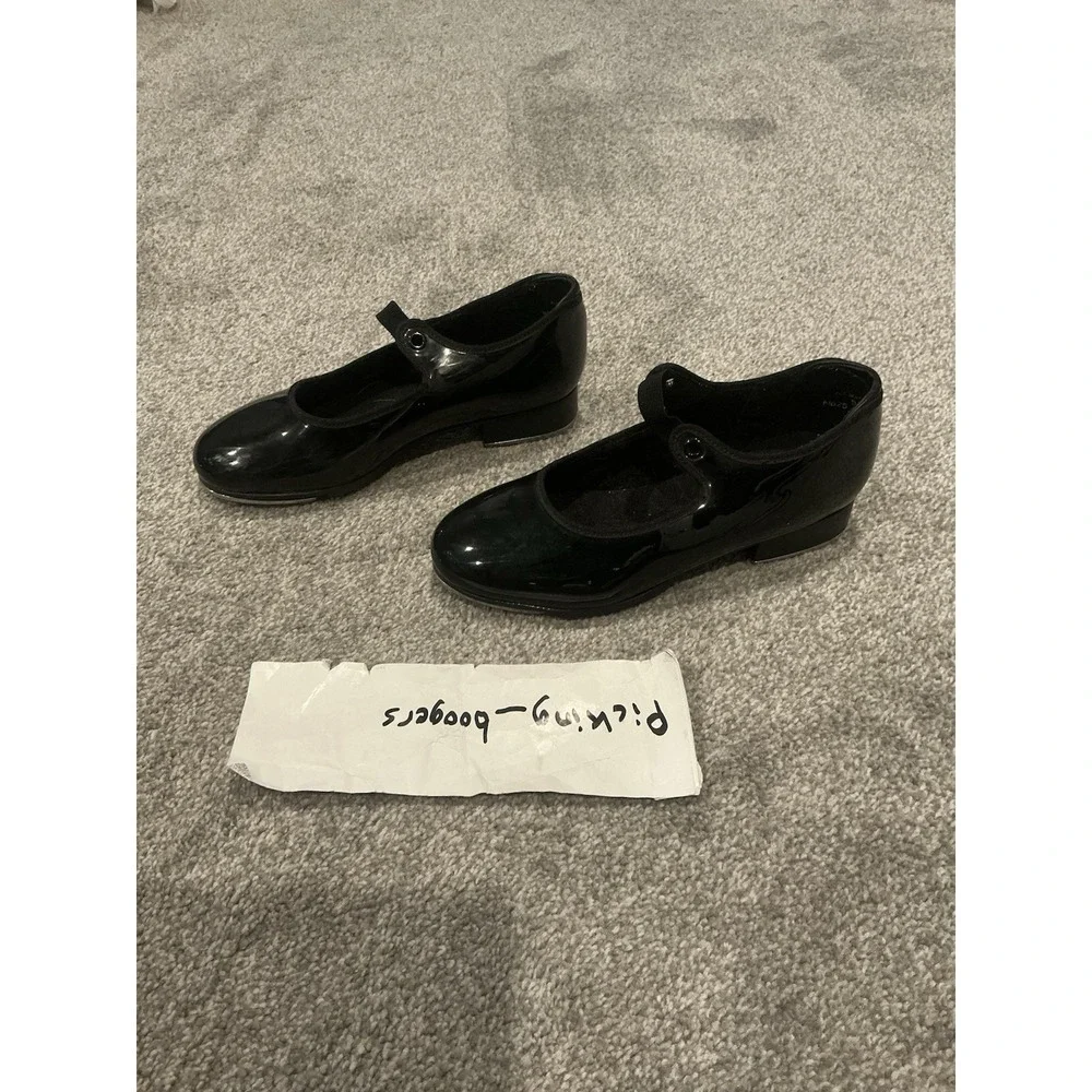 Size 5m Youth Black Capezio Tap Shoes